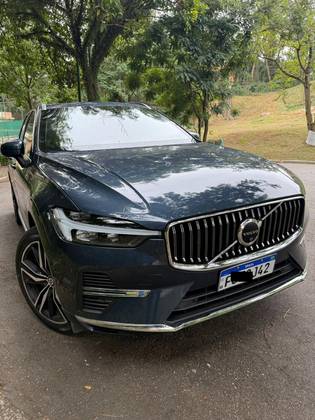 VOLVO XC60 2.0 T8 RECHARGE ULTIMATE AWD GEARTRONIC